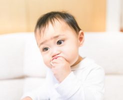 【モテる男は自然とやっている】母性本能をくすぐる仕草５つとは