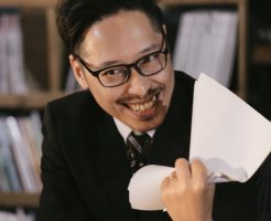 【実は腹立つ】女性は気づかない？男性がムカつく女性の言動７選